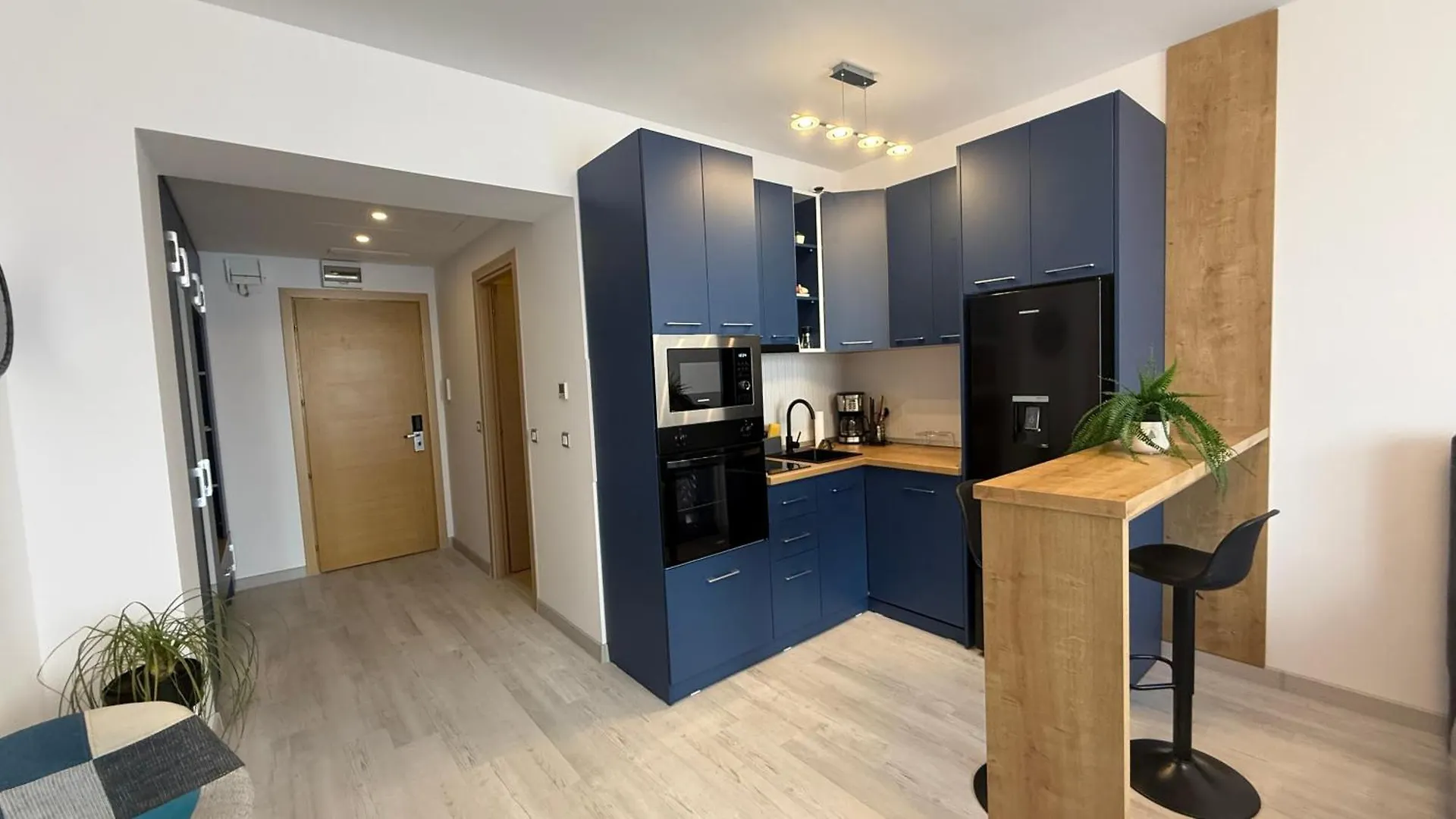 Cityview Studio Rin Grand Etaj 10 Parcare Inclusa Bucharest Romania