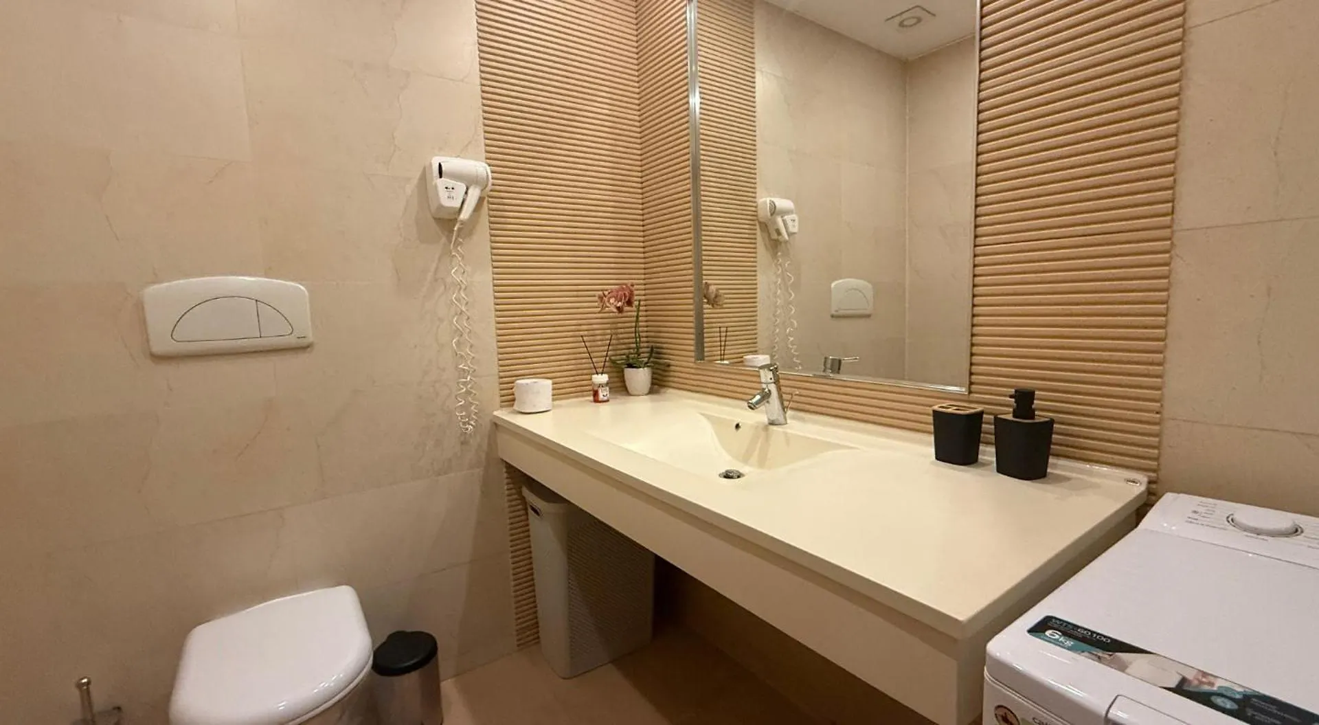 Cityview Studio Rin Grand Etaj 10 Parcare Inclusa Bukarest 0*,